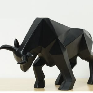 Modern Bull Home Decor Resin Sculpture for Coffee Table